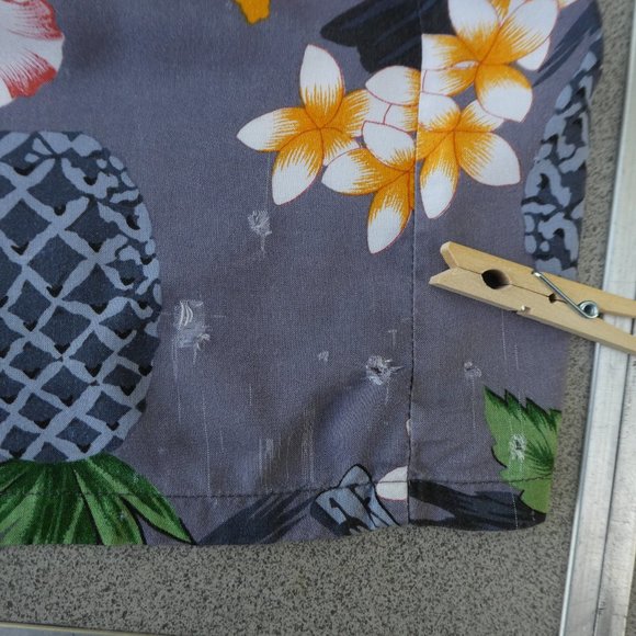 Vintage 70s Aloha Shirt Kennington Tiki Canoe Rigger Flowers Pineapples Guitar - Picture 9 of 10